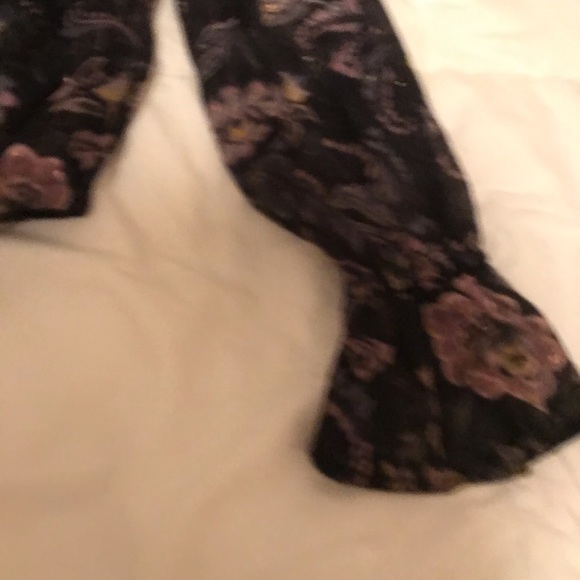 Francesca’s blouse size small - Picture 6 of 6